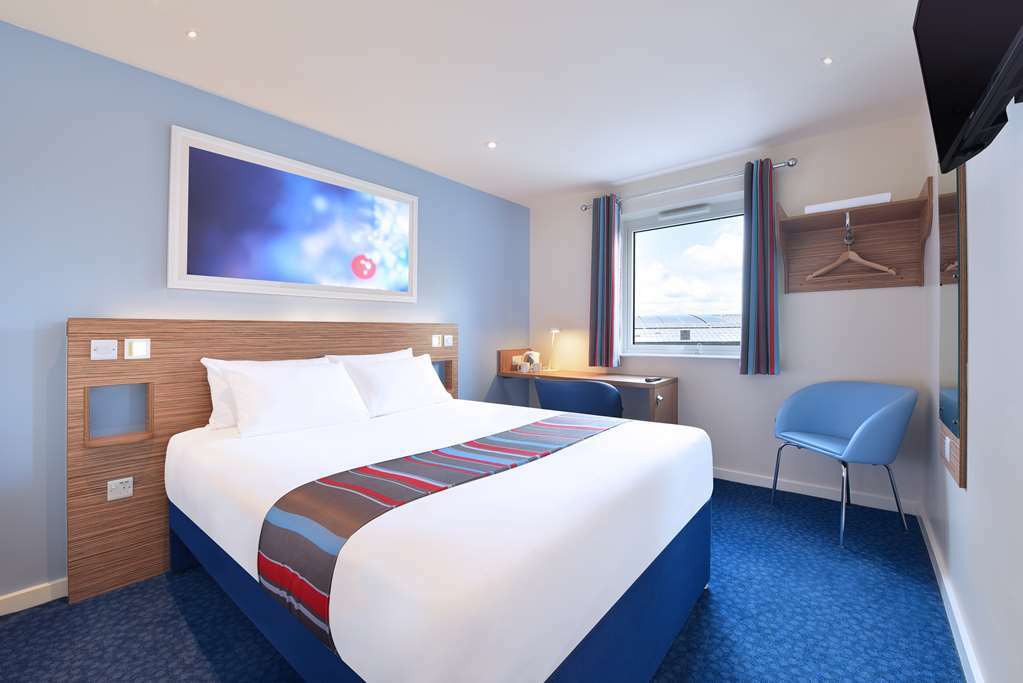 Travelodge Bracknell Quarto foto